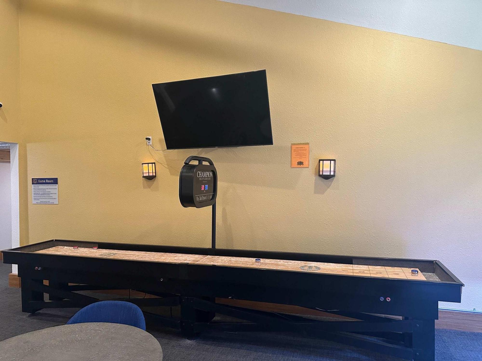 2Br Suite At The Grand Castle Pool Gym & Parking グランビル エクステリア 写真